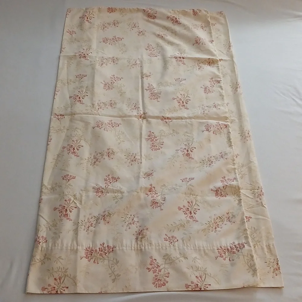Vintage King Pillowcases - Picture 7 of 7